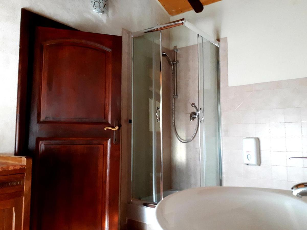 Daina Bianca Bed & Breakfast Solignano Luaran gambar
